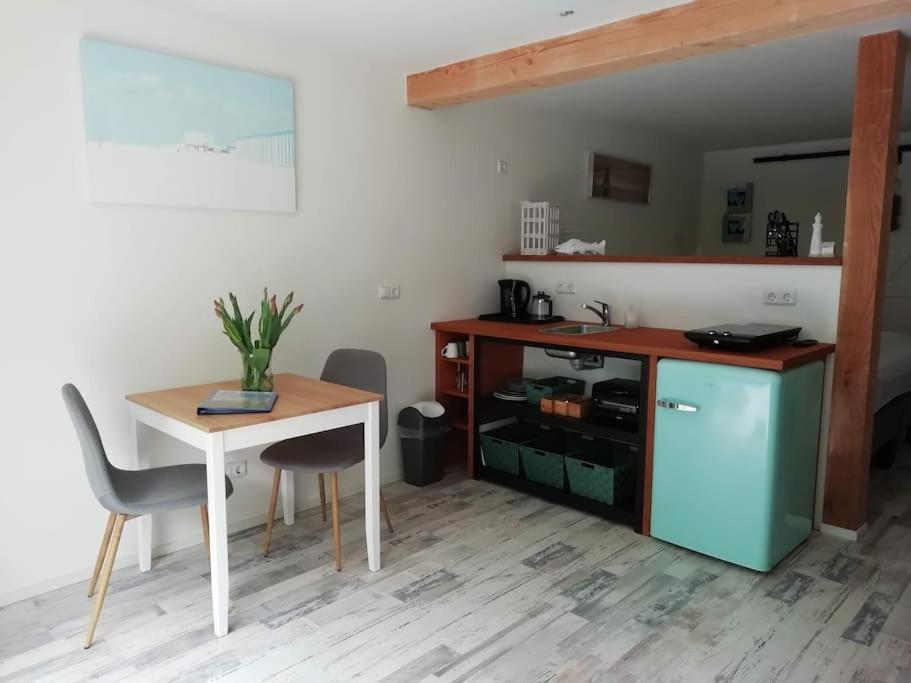 Strandhuisje Daan Dicht Bij Zee En Strand Callantsoog Exterior foto