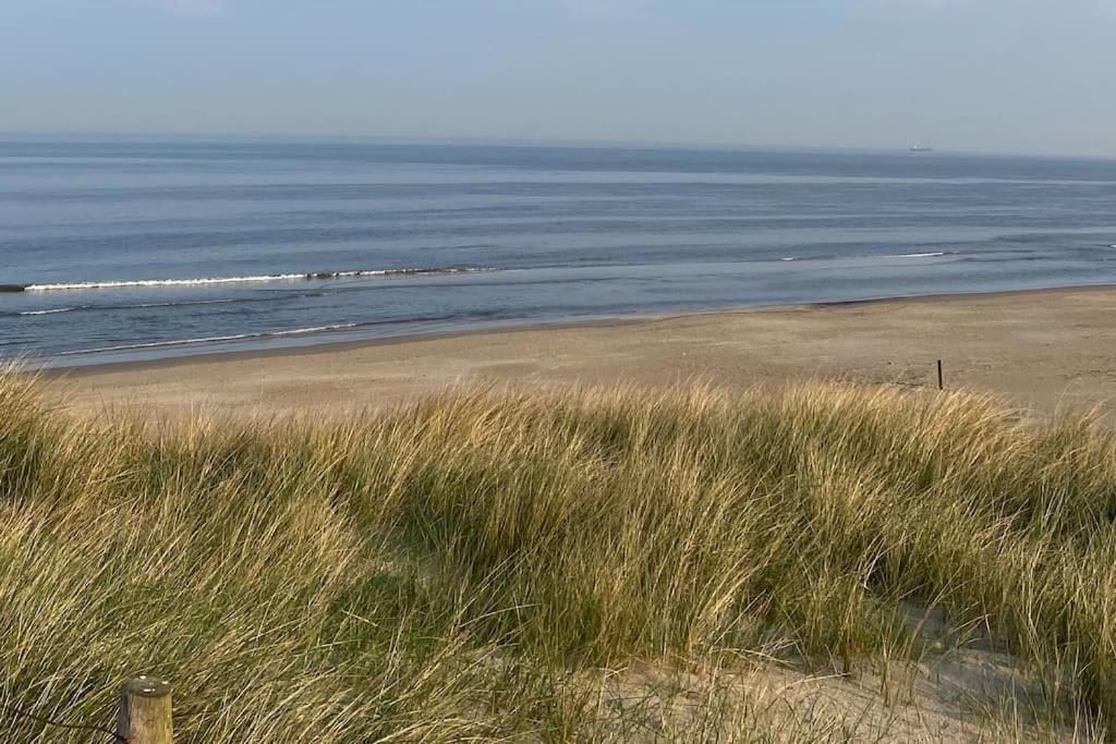 Strandhuisje Daan Dicht Bij Zee En Strand Callantsoog Exterior foto